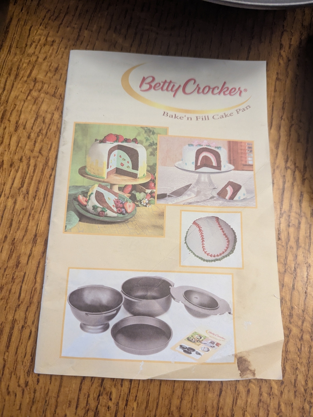 Betty Crocker Bake'n Fill 4-Piece Non-stick Bakeware Set- Dome, Round & Base Pan - Picture 6 of 11